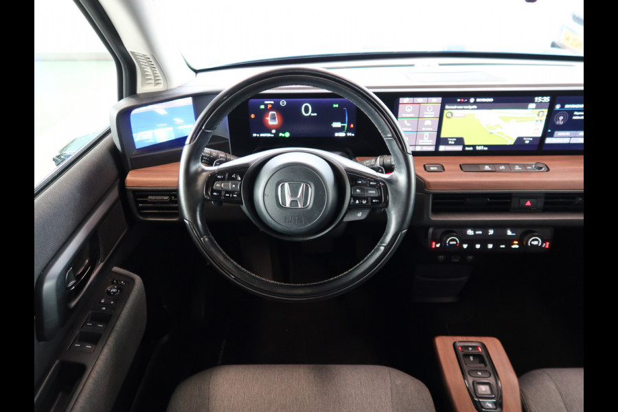 Honda E Advance 17" PANORAMADAK/360CAMERA/CARPLAY/WINTERPACK/KEYLESS