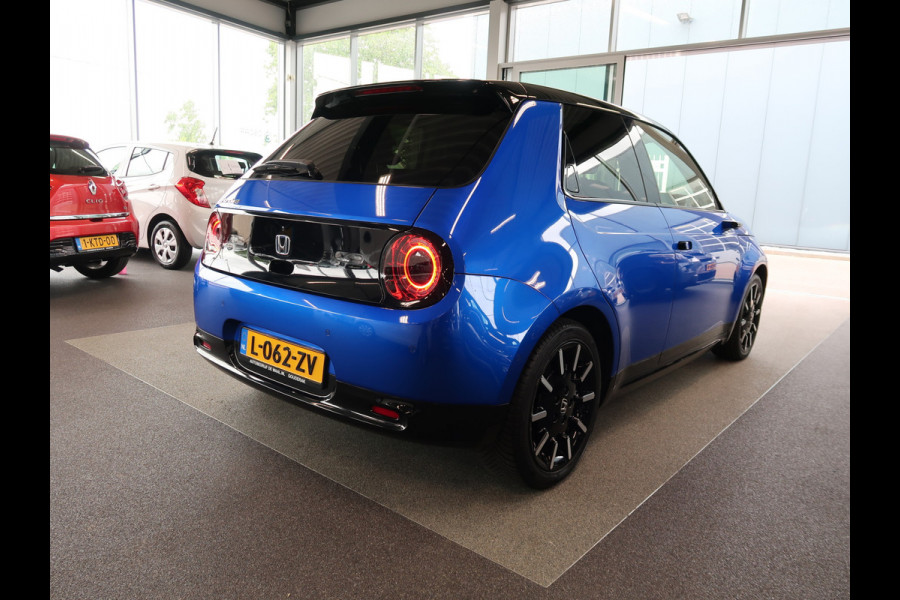 Honda E Advance 17" PANORAMADAK/360CAMERA/CARPLAY/WINTERPACK/KEYLESS