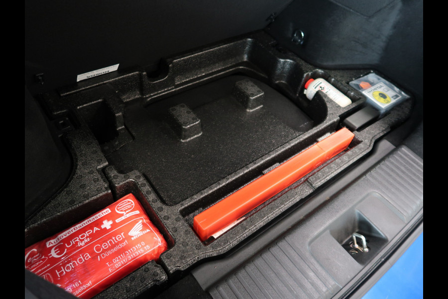 Honda E Advance 17" PANORAMADAK/360CAMERA/CARPLAY/WINTERPACK/KEYLESS