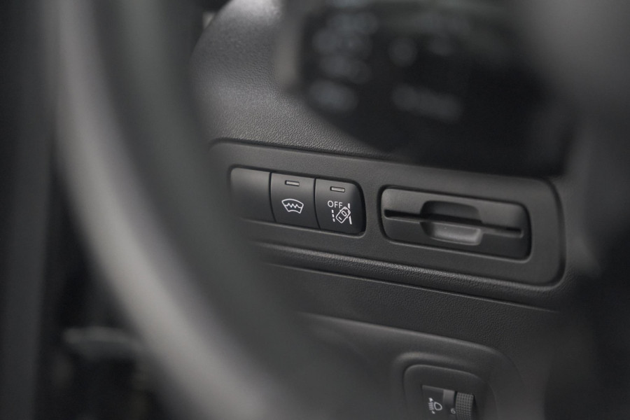 Citroën C3 Aircross PureTech 130 EAT6 S&S Shine | Trekhaak | Camera | Panoramadak | Dodehoekdetectie | Stoelverwarming | HIFI audio systeem