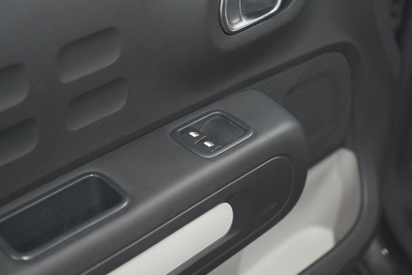 Citroën C3 PureTech 82 C-Series | Navigatie | Climate Control | Apple Carplay