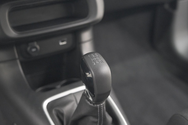 Citroën C3 PureTech 82 C-Series | Navigatie | Climate Control | Apple Carplay