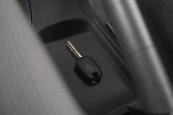 Citroën C3 PureTech 82 C-Series | Navigatie | Climate Control | Apple Carplay