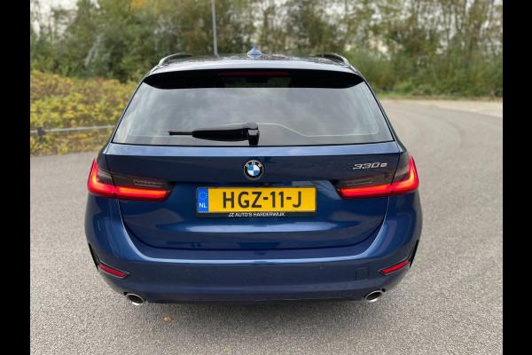 BMW 3 Serie Touring 330e PLUG&HYBRID HEAD-UP SPORTLINE -SHADOW CAMERA LEER NAVI LED-XENON
