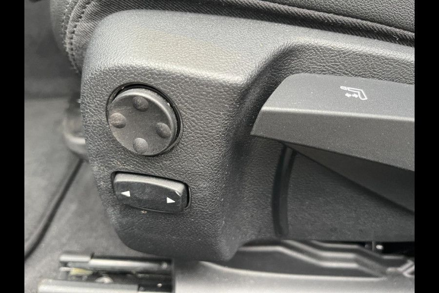 BMW 3 Serie Touring 330e PLUG&HYBRID HEAD-UP SPORTLINE -SHADOW CAMERA LEER NAVI LED-XENON