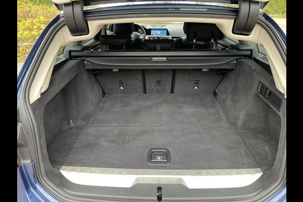 BMW 3 Serie Touring 330e PLUG&HYBRID HEAD-UP SPORTLINE -SHADOW CAMERA LEER NAVI LED-XENON