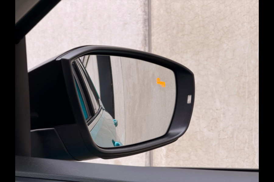 Volkswagen T-Cross 1.0 TSI Virtual Trekh 18'' R-Line CarPlay LED