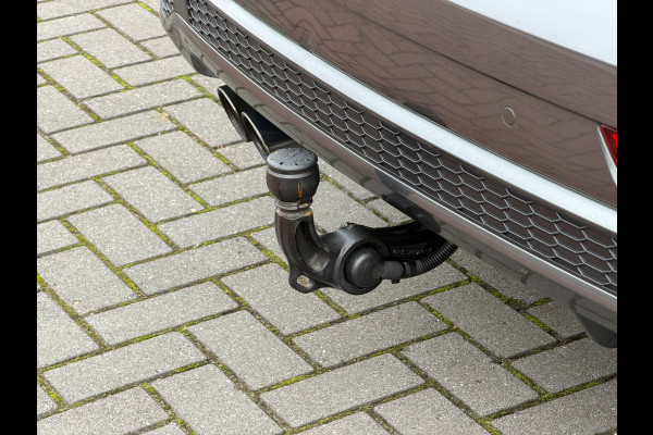 Audi Q3 1.4 TFSI 3x S-Line LED Pano Camera Trekhaak Keyless
