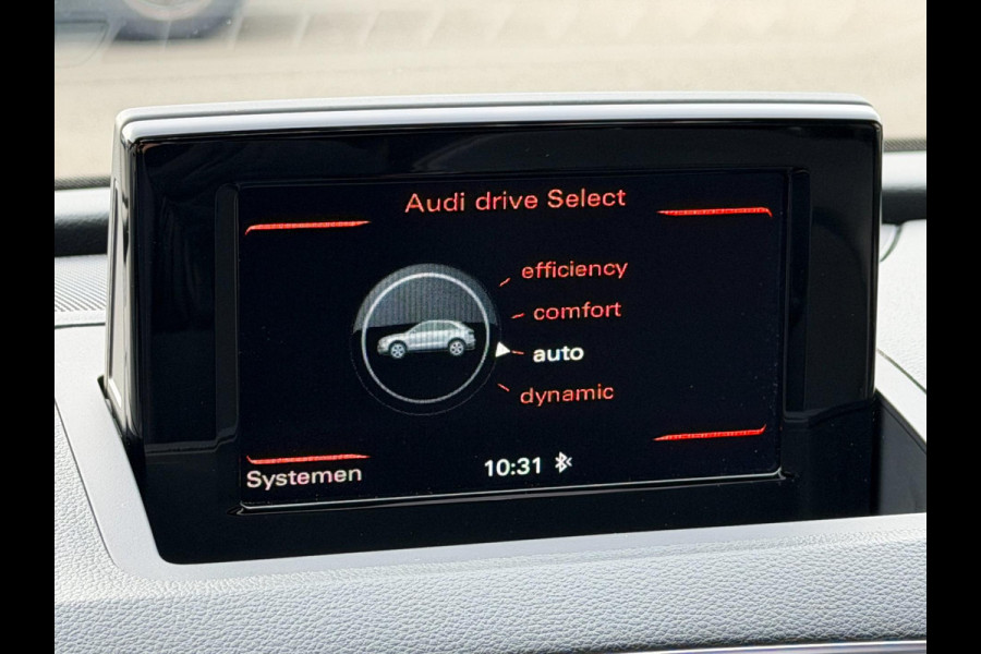 Audi Q3 1.4 TFSI 3x S-Line LED Pano Camera Trekhaak Keyless