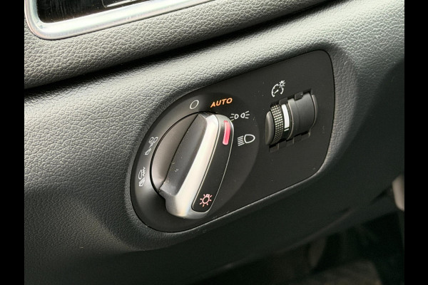 Audi Q3 1.4 TFSI 3x S-Line LED Pano Camera Trekhaak Keyless