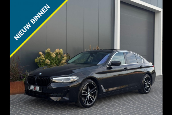 BMW 5 Serie 520i High Exe m2021 FULL SCHUIFDAK NAVI CAMERA SPORTVELGEN