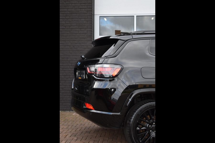 Jeep Compass 4xe 240PK Plug-in Hybrid Electric S Aut. | LED | Navi | Camera | Leder | Incl. garantie
