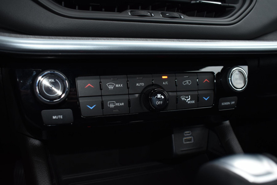 Jeep Compass 4xe 240PK Plug-in Hybrid Electric S Aut. | LED | Navi | Camera | Leder | Incl. garantie