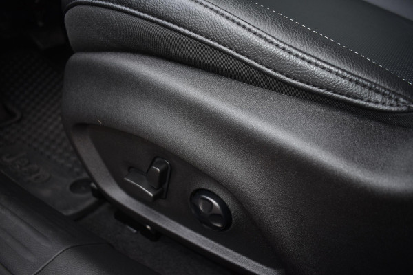 Jeep Compass 4xe 240PK Plug-in Hybrid Electric S Aut. | LED | Navi | Camera | Leder | Incl. garantie