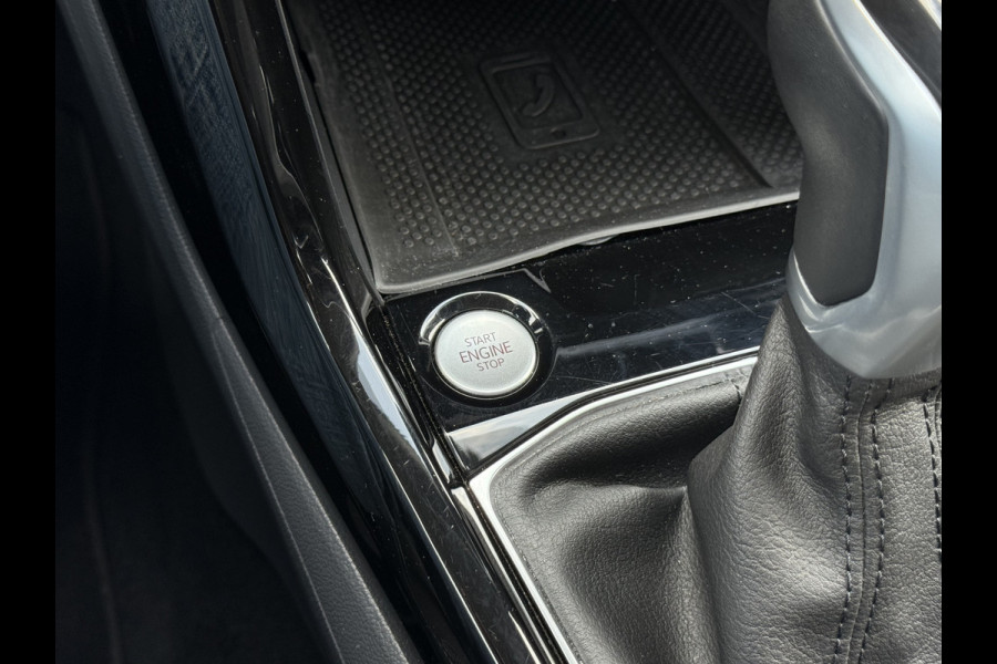 Volkswagen T-Cross 1.0 TSI Style | CarPlay | ACC | LED | DAB+ | Keyless | 18 inch