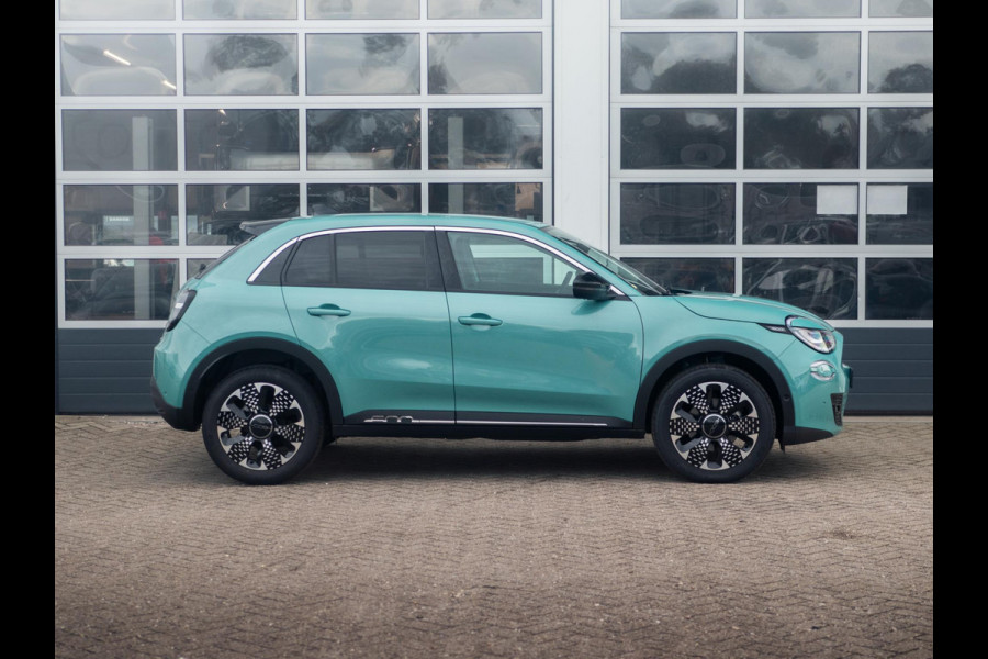 Fiat 600 1.2 Hybrid La Prima | Clima | Adapt. Cruise | Camera | BSM | 18" | Stoelverwarming | Apple Carplay | Elektr. A-Klep