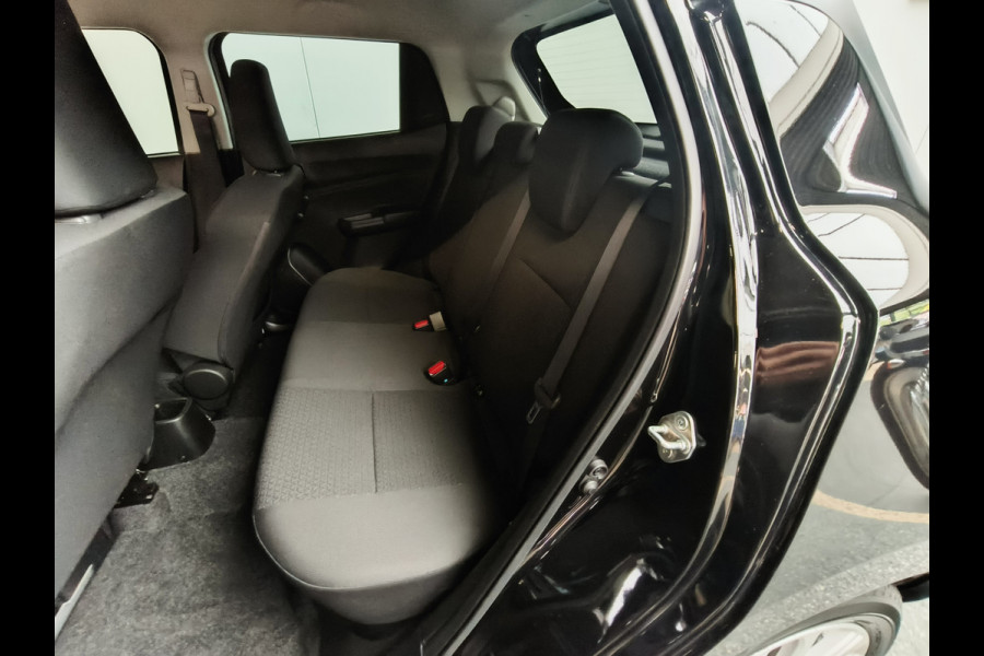 Suzuki Swift 1.2 Select Smart Hybrid uit 2023 Rijklaar + 12 maanden Bovag-garantie Henk Jongen Auto's in Helmond,  al 50 jaar service zoals 't hoort!