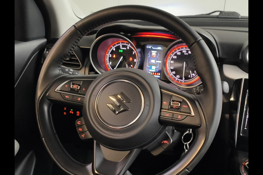 Suzuki Swift 1.2 Select Smart Hybrid uit 2023 Rijklaar + 12 maanden Bovag-garantie Henk Jongen Auto's in Helmond,  al 50 jaar service zoals 't hoort!