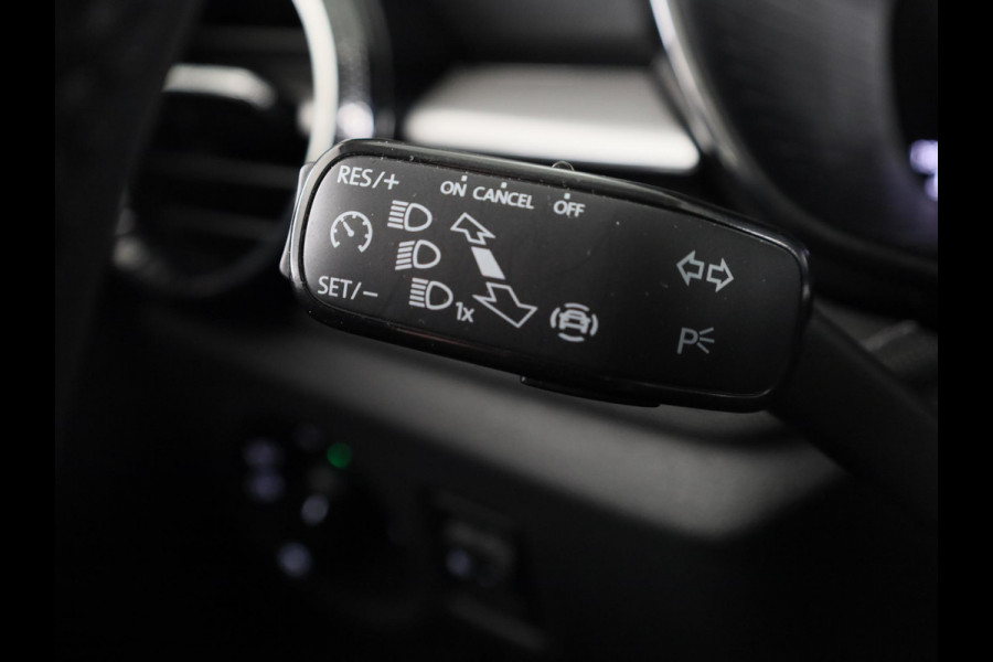 Škoda Fabia 1.0 TSI Business Edition 95 pk | Verlengde garantie | Navigatie via App | Parkeersensoren | Achteruitrijcamera | Stoelverwarming | Keyless |