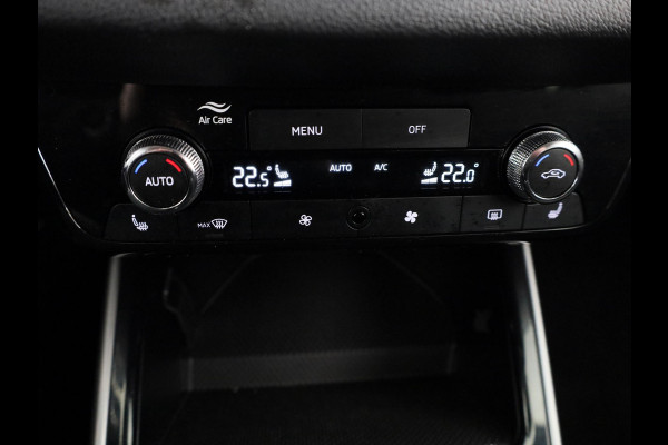 Škoda Fabia 1.0 TSI Business Edition 95 pk | Verlengde garantie | Navigatie via App | Parkeersensoren | Achteruitrijcamera | Stoelverwarming | Keyless |