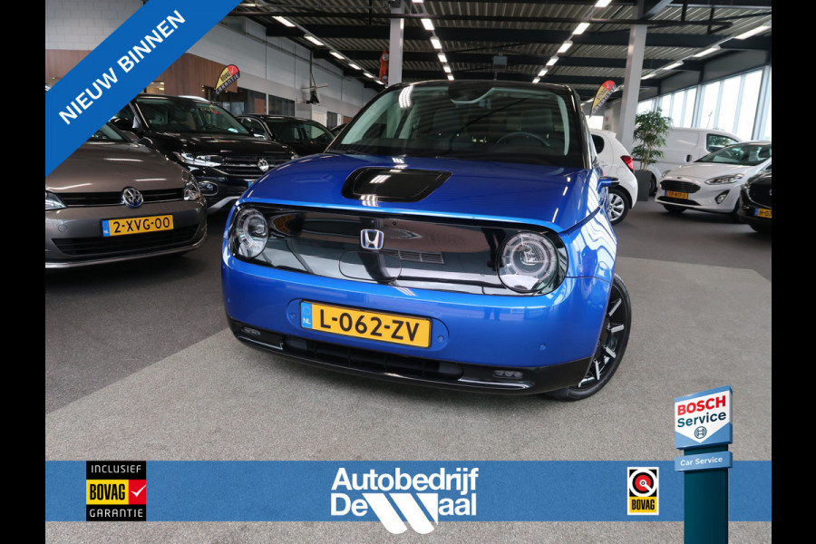 Honda E Advance 17" PANORAMADAK/360CAMERA/CARPLAY/WINTERPACK/KEYLESS