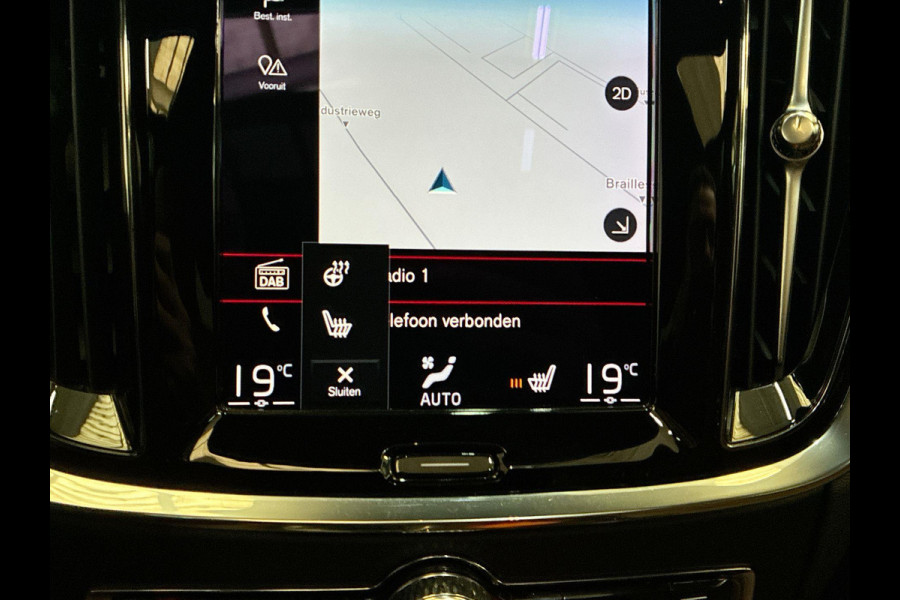 Volvo V60 2.0 T6 Recharge AWD Business Pro Cacao Leder 341pk ! | Skyroof | Trekhaak | Stoel- Stuur-, A-Bank verwarming | A-Camera