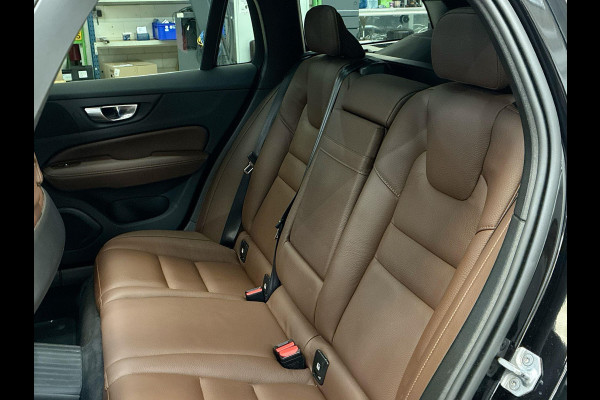 Volvo V60 2.0 T6 Recharge AWD Business Pro Cacao Leder 341pk ! | Skyroof | Trekhaak | Stoel- Stuur-, A-Bank verwarming | A-Camera