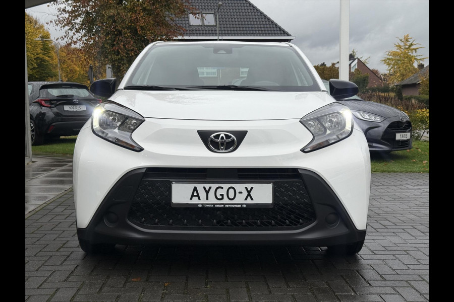 Toyota Aygo X 1.0 VVT-i MT Play | Eerste eigenaar, Apple CarPlay/Android Auto, Parkeercamera, Airconditioning, BTW Auto