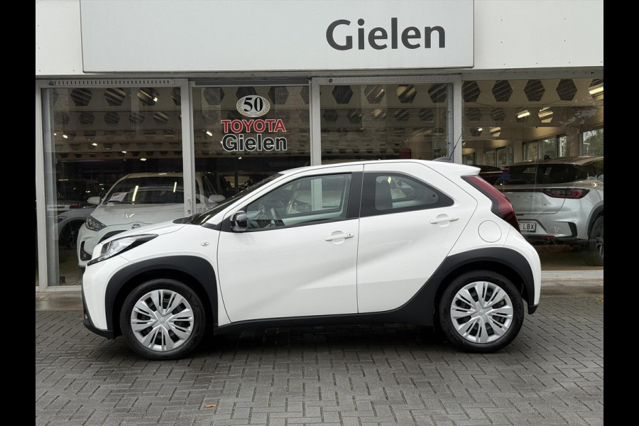 Toyota Aygo X 1.0 VVT-i MT Play | Eerste eigenaar, Apple CarPlay/Android Auto, Parkeercamera, Airconditioning, BTW Auto