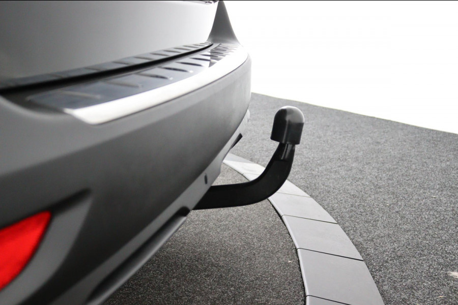 Peugeot 5008 1.2 PureTech*NAVI*CAM*HAAK*CRUISE*ECC*CARPLAY*7PER