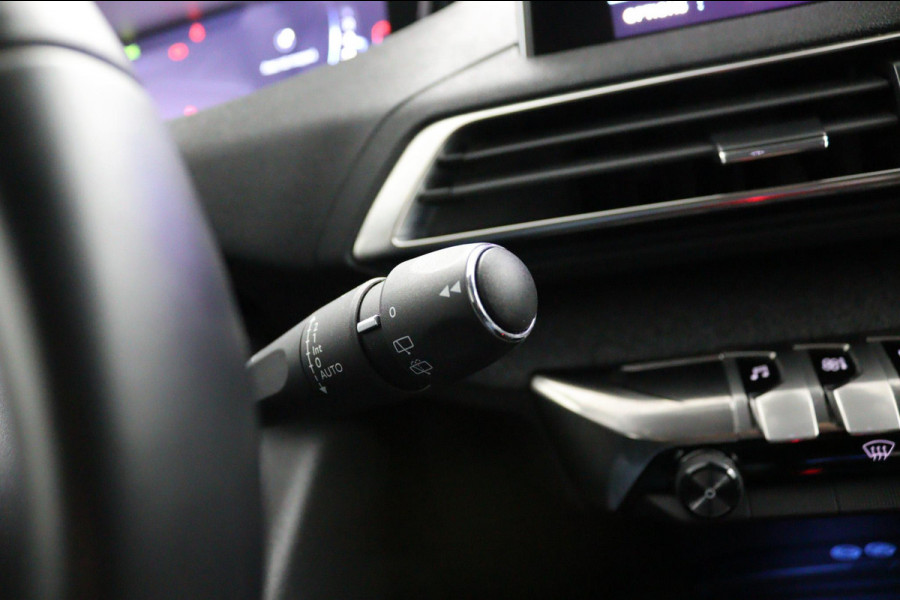 Peugeot 5008 1.2 PureTech*NAVI*CAM*HAAK*CRUISE*ECC*CARPLAY*7PER