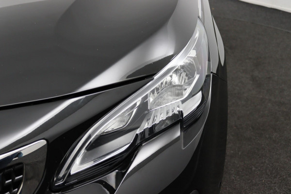 Peugeot 5008 1.2 PureTech*NAVI*CAM*HAAK*CRUISE*ECC*CARPLAY*7PER