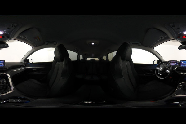 Peugeot 5008 1.2 PureTech*NAVI*CAM*HAAK*CRUISE*ECC*CARPLAY*7PER