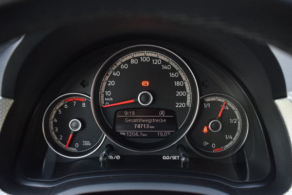 Volkswagen up! 1.0 TSI 90pk High Up! Pano | Camera | Clima | Cruise