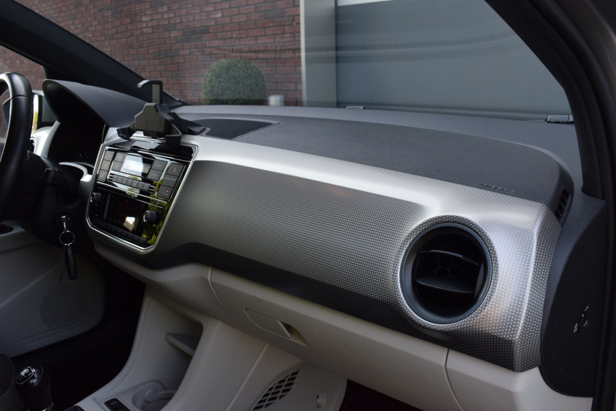 Volkswagen up! 1.0 TSI 90pk High Up! Pano | Camera | Clima | Cruise