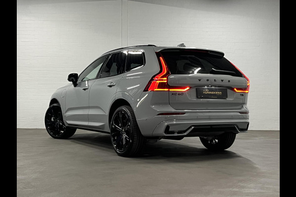 Volvo XC60 2.0 T8 Plug-in hybrid Ultra Black Edition *455Pk* | Luchtvering | Open dak | Massage | Bowers & Wilkins | Trekhaak | Adapt. cruise control