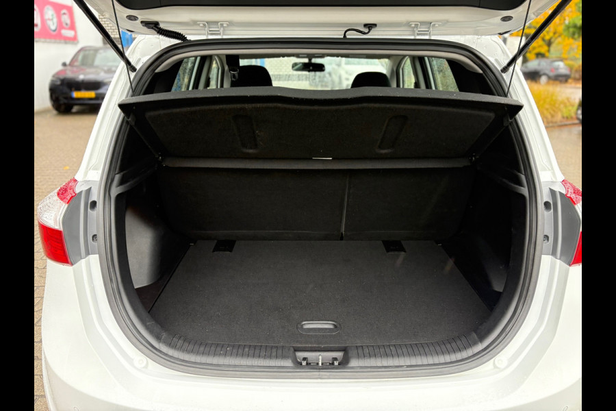 Hyundai ix20 1.4i i-Motion (BOVAG/RIJKLAARPRIJS)