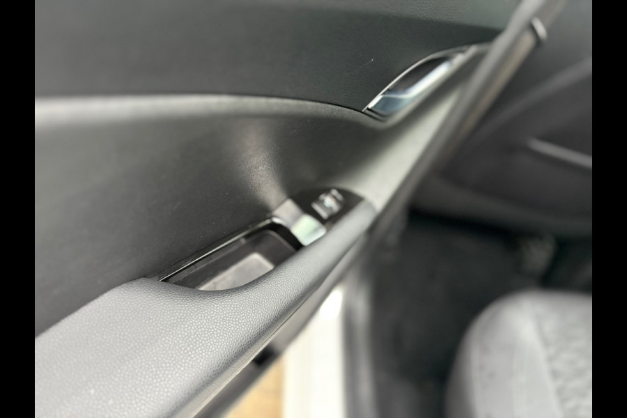 Hyundai ix20 1.4i i-Motion (BOVAG/RIJKLAARPRIJS)