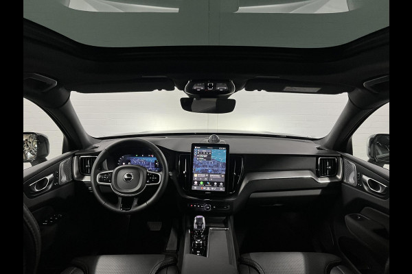 Volvo XC60 2.0 T8 Plug-in hybrid Ultra Black Edition *455Pk* | Luchtvering | Open dak | Massage | Bowers & Wilkins | Trekhaak | Adapt. cruise control