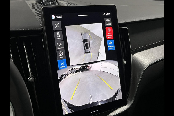 Volvo XC60 2.0 T8 Plug-in hybrid Ultra Black Edition *455Pk* | Luchtvering | Open dak | Massage | Bowers & Wilkins | Trekhaak | Adapt. cruise control