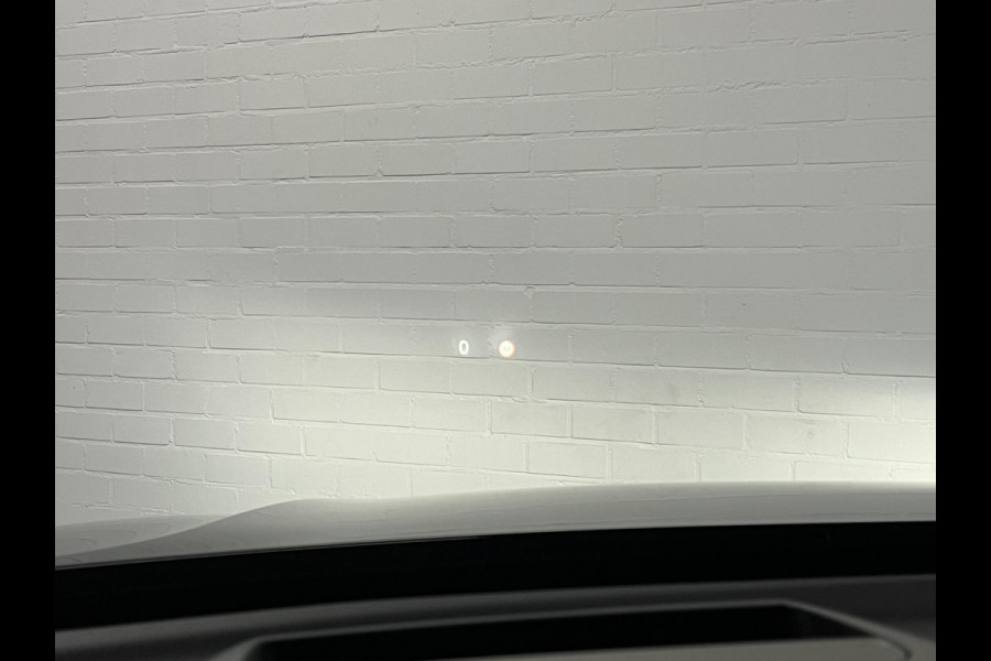 Volvo XC60 2.0 T8 Plug-in hybrid Ultra Black Edition *455Pk* | Luchtvering | Open dak | Massage | Bowers & Wilkins | Trekhaak | Adapt. cruise control