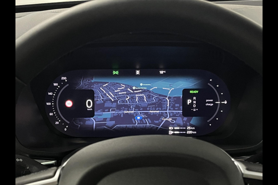 Volvo XC60 2.0 T8 Plug-in hybrid Ultra Black Edition *455Pk* | Luchtvering | Open dak | Massage | Bowers & Wilkins | Trekhaak | Adapt. cruise control