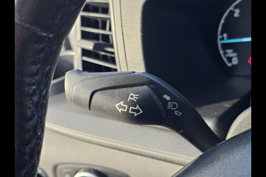 Ford Transit 350 2.0 TDCI L3H2 Trend 130pk Trekhaak 3.000 kg trekgewicht! | Airco | Parkeersensoren | Cruise Control |