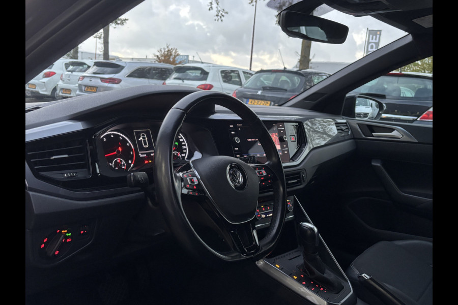 Volkswagen Polo 1.0 TSI Highline Business | Automaat | Half Leder | Zwarte hemel