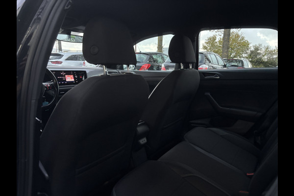 Volkswagen Polo 1.0 TSI Highline Business | Automaat | Half Leder | Zwarte hemel