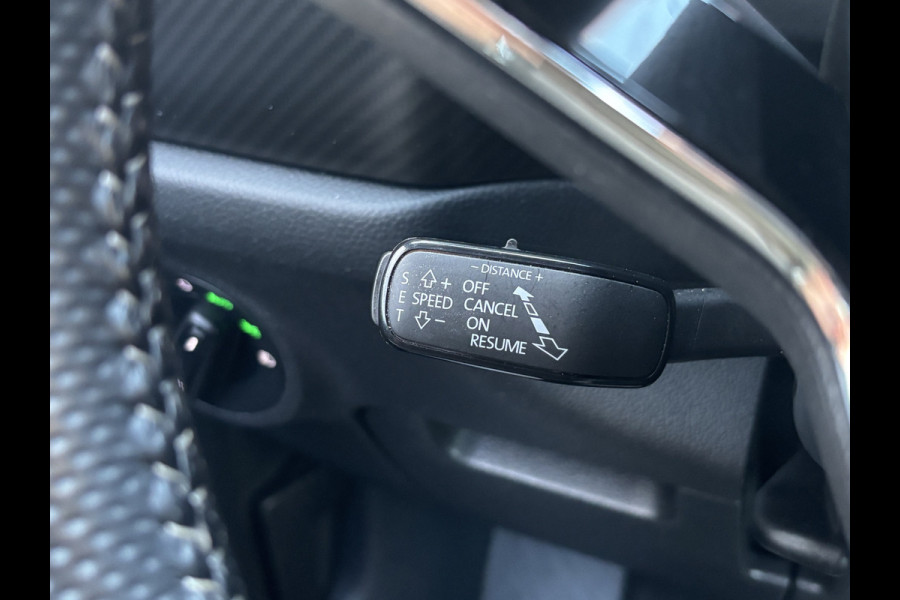 Škoda Kodiaq 1.5 TSI Sportline Business 7p. | Elektrische Trekhaak | Pano | Automaat | Stoel Verwarming