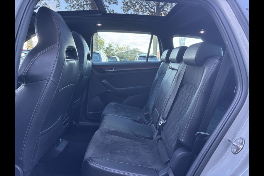 Škoda Kodiaq 1.5 TSI Sportline Business 7p. | Elektrische Trekhaak | Pano | Automaat | Stoel Verwarming