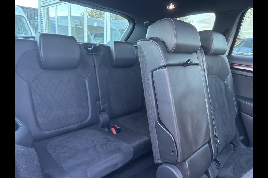 Škoda Kodiaq 1.5 TSI Sportline Business 7p. | Elektrische Trekhaak | Pano | Automaat | Stoel Verwarming