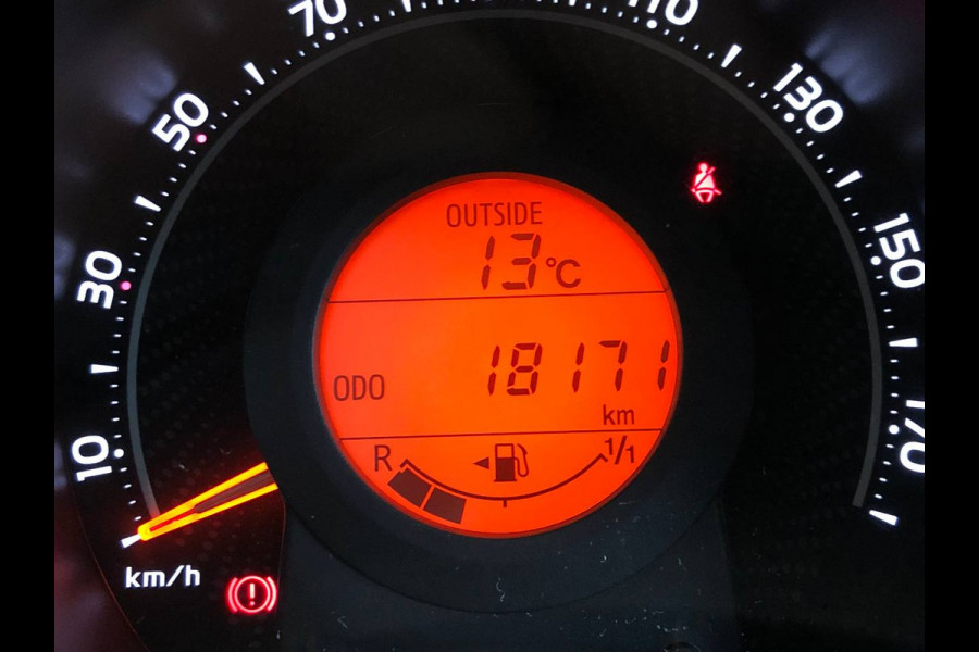 Toyota Aygo 1.0 VVT-i x-play navigatie | airco achteruitrijcamera