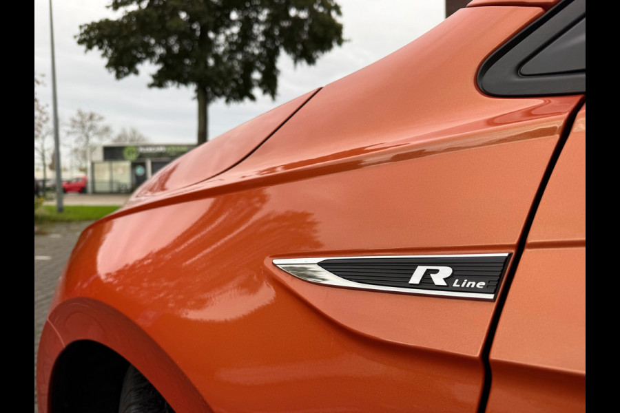 Volkswagen Polo 1.5 TSI Highline Business R - Automaat - Navi - Winterpakket - Trekhaak - Org.NL